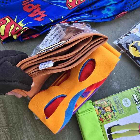 Halloween costumes - Picture 12 of 16